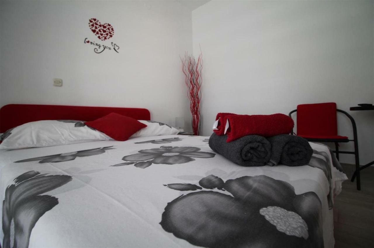 Private Accommodation Carevic Dubrovnik Kültér fotó